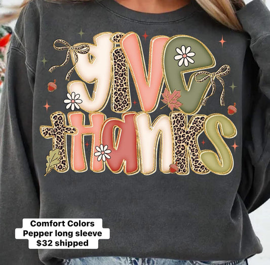 Give Thanks bubbles letters & Bows